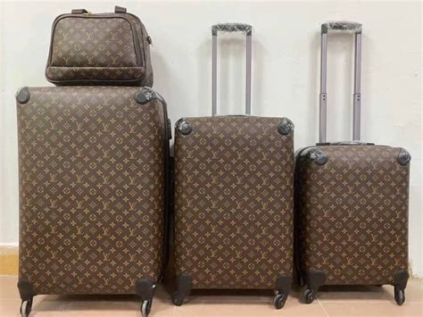 louis vuitton luggage set fake|louis vuitton bag scam.